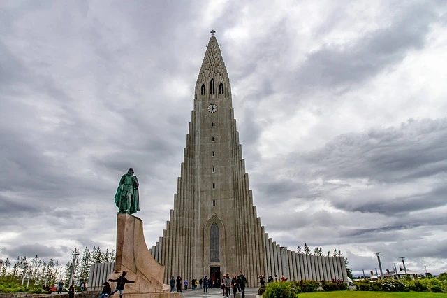 Hallgrimskirkja (the church of Hallgrimur)