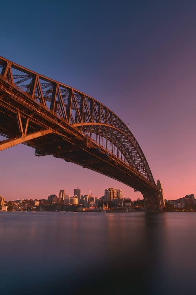 harbour bridge in the eve