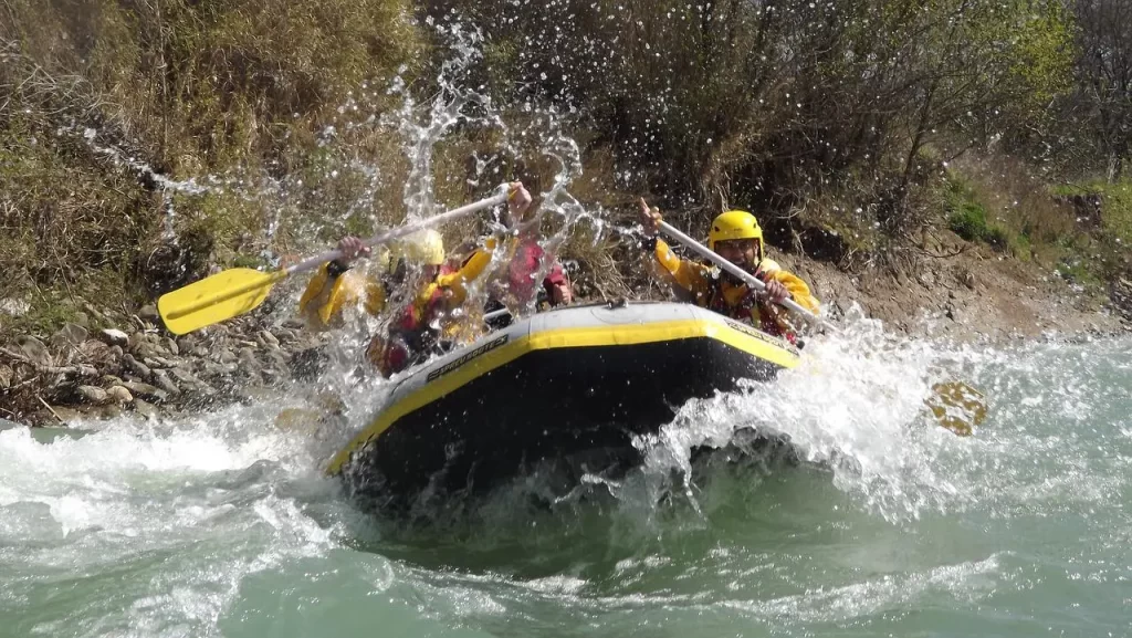 White Water Rafting in Barapole