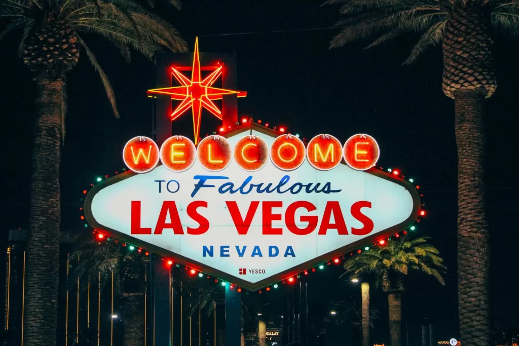 Famous sign board in Vegas | Las Vegas 3 Day Itinerary