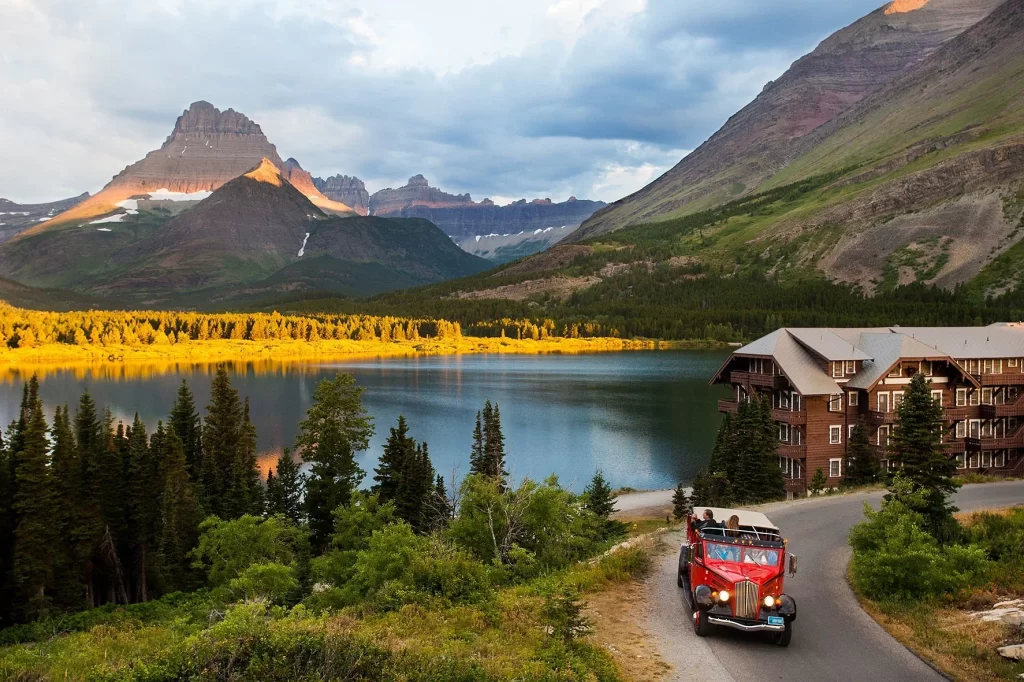 Watching the sunrise at Glacier National Park